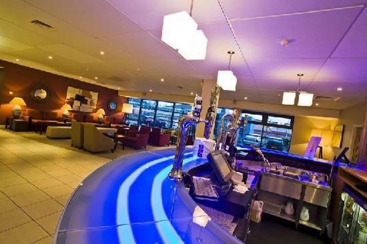 Premier Inn Newcastle Team Valley Гейтсхед Екстериор снимка