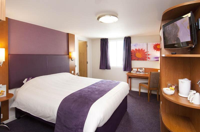 Premier Inn Newcastle Team Valley Гейтсхед Екстериор снимка